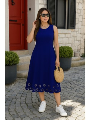 Mericline Kadın Kolsuz Etek Ucu Lazer Kesim Çiçek Desenli Midi Boy Ithal Krep Elbise