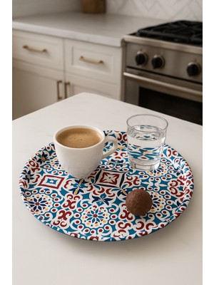 Atagift Hediyelik Akdeniz Esintili Mavi Tonlu Motiflere Sahip Metal Çay Kahve  Sunum Tepsisi – Yuvarlak 30CM
