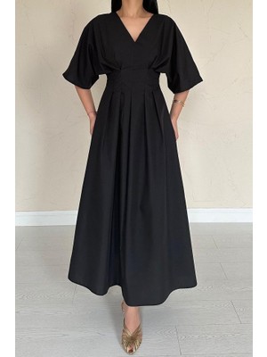 Mericline Siyah Pileli Uzun Elbise