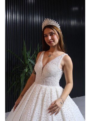 Almila Gelinlik