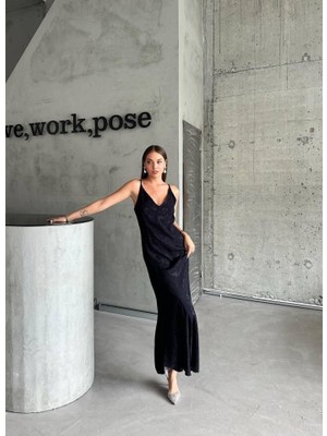 Mericline Jakarlı Askılı Saten Elbise Asimetrik - Siyah