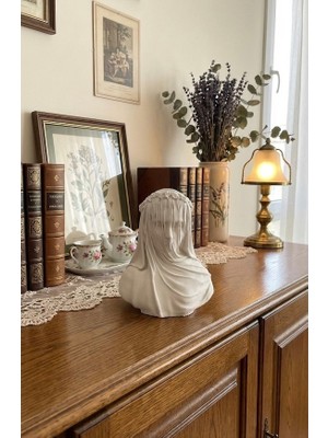 Zeroxo Peçeli Kız | Örtülü Kadın Büstü Heykeli | Sanatsal Ev Dekorasyon Objesi