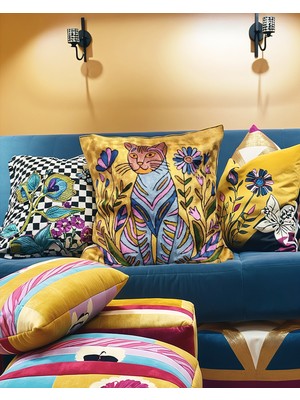 Onlie Craft Nakışlı Dekoratif Yastık"