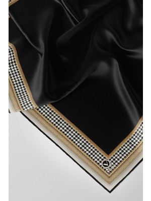 Violla Twill Kazayak Bordür Desenli Siyah Renkli 90X90 Eşarp (Ipek Içermez) Kenar Dikiş Şekli El Dikişli