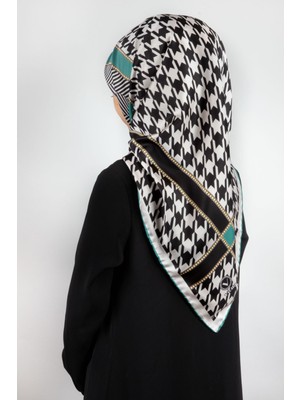 Violla Twill Kazayağı Desenli Koyu Mint Yeşili Renkli 90X90 Eşarp (Ipek Içermez) Kenar Dikiş Şekli El Dikiş