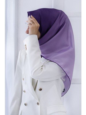 Violla Twill Degrade Desenli Lila Renkli 90X90 Eşarp (Ipek Içermez) Dikim Şekli : El Dikişi