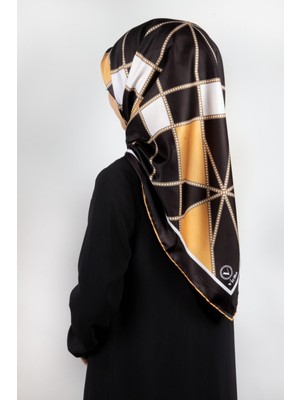 Violla Twill Gold Detaylı Geometrik Çiçekli Desenli Hardal Renkli 90X90 Eşarp (Ipek Içermez) Kenar Dikiş Şe
