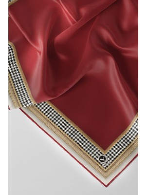 Violla Twill Kazayak Bordür Desenli Kırmızı Renkli 90X90 Eşarp (Ipek Içermez) Kenar Dikiş Şekli El Dikişli