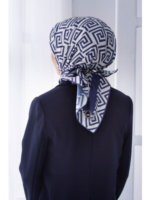 Violla Twill Minimalist Desenli Lacivert Renkli 90X90 Eşarp (Ipek Içermez) Kenar Dikiş Şekli El Dikişli