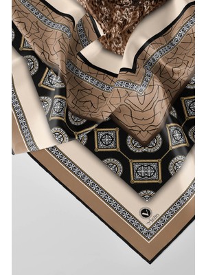 Violla Twill Leopar ve Barok Desenli Bej Renkli 90X90 Eşarp (Ipek Içermez) Dikim Şekli : El Dikişi