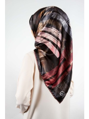 Violla Rayon Fırça Darbeli Batik Desenli Pudra Renkli 90X90 Eşarp (Ipek Içermez) Dikim Şekli : El Dikişi