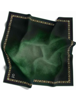 Violla Kristal Bordür Desenli Zümrüt Yeşili Renkli 90X90 Dikim Şekli : El Dikişi Eşarp (Ipek Içermez)