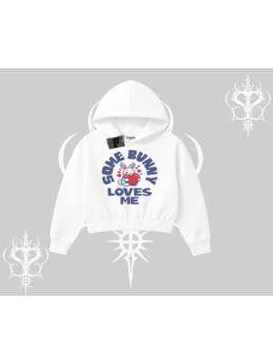 Kapşonlu Crop Sweatshirt Sevimli Tavşan Some Bunny Loves Me Baskılı