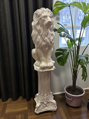 Libre Design Dekoratif Inci Beyaz Aslan ve Roma Sütun Set Ev Balkon Bahçe Dekorasyon Heykel Biblo