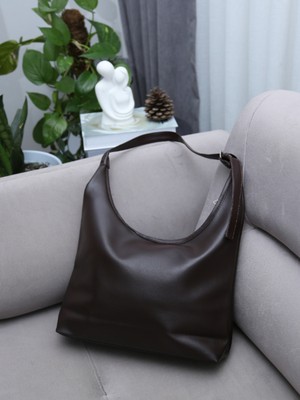 Alvora Kadın Soft Hobo Omuz Çantası