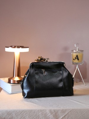 Alvora Kadın Retro Metal Kilitli Omuz & El Çantası