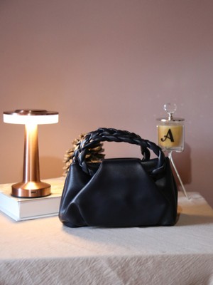 Alvora Örgü Saplı Kadın Omuz Çantası – Günlük Şık Baget Model