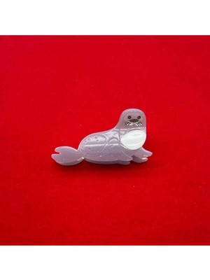 Mare Accessories Gri Parıltılı Fok Balığı Figürlü Saç Tokası