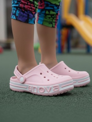 Çocuk Terliği Pembe – Lurji Cros Konforlu ve Hafif, Günlük Kullanım Çocuk Terliği