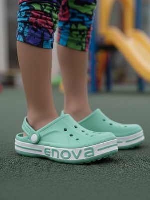 Çocuk Terliği Mint Yeşili – Lurji Cros Esnek ve Rahat, Kaymaz Tabanlı Terlik