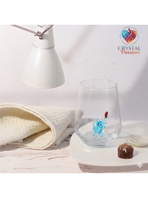 El Yapımı Cam Fil Figürlü Bardak – Dekoratif Cam İçecek Bardağı