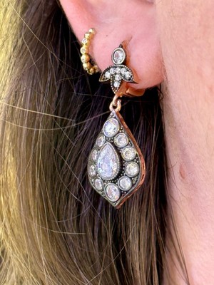 Elmas Montür Işçilikli 925 Ayar Gerçek Gümüş Rosegold Kaplamalı Mekik Model Vintage Küpe