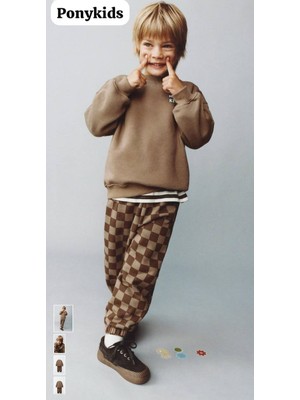 Butik Erkek Çocuk %100 Pamuklu Kare Pantolonlu 2'li Alt - Üst Takım Eşofman Takımı