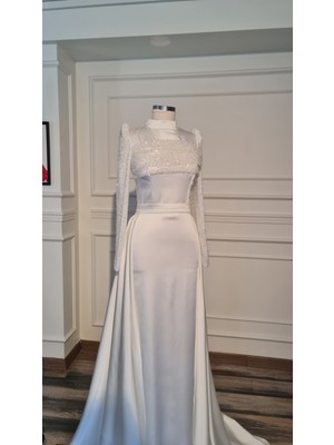 Beyaz Saten Kumaştan  Tesettür Abiye Söznişan Nikah Elbisesi