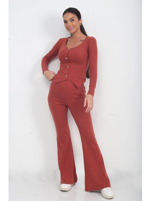 By Saygı Kadın Gold Düğmeli Uzun Kollu Bluz Beli Lastikli Ispanyol Paça Pantolon 2\'li Takım