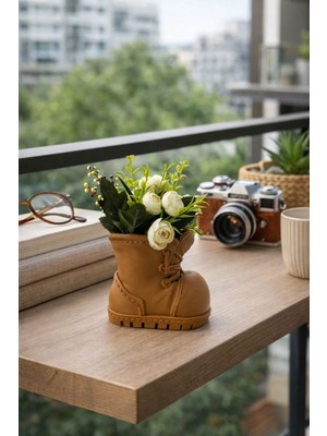 Novatech İnovasyon Bot Tasarımlı Dekoratif Saksı Masa Üstü Saksı Ev Balkon Dekorasyonu Hediye Alternatifi