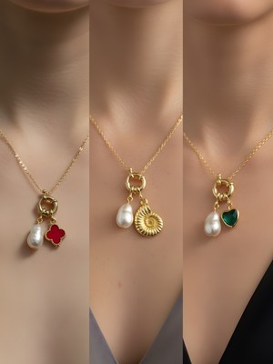 NKT Collection Zümrüt Yeşili Kalp Deniz Kabuğu Kırmızı Yonca Incili Kolye