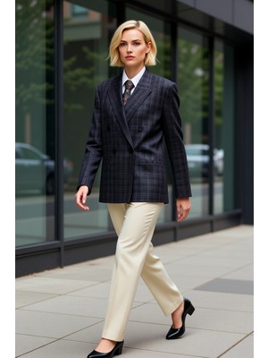 Benerly Kadın Ekose Kareli Ceket Yaka Uzun Kol Standart Kalıp Dokuma Fonksiyonel Dayanıklı Estetik