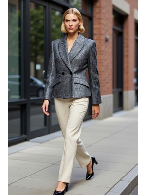 Benerly Kadın Ceket Yaka Uzun Kol Düz Desen Regular Kalıp Fonksiyonel Dayanıklı Kaliteli Konforlu Şık