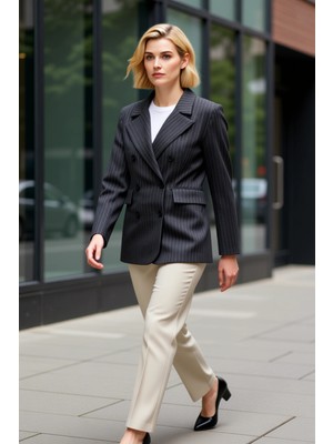 Benerly Kadın Ceket Yaka Standart Kol Fitted Kalıp Dokuma Çizgili Fonksiyonel Dayanıklı Kaliteli Şık