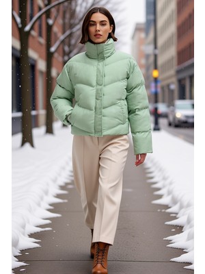 Benerly Kadın Dik Yaka Düşük Kol Uzun Kol Şişme Mont %100 Polyester Fonksiyonel Dayanıklı Kaliteli