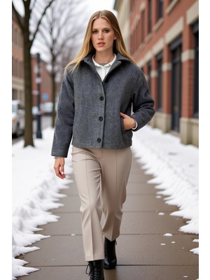 Benerly Kadın Hakim Yaka Uzun Kol Düz Desen Kaşe Ceket Fonksiyonel Dayanıklı Kaliteli Konforlu Şık