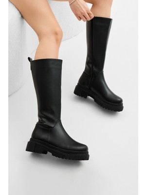 Tonny Black Kadın Siyah Kalın Poli Taban Düz Desen Fermuarlı Diz Altı Çizme 5 cm Topuk