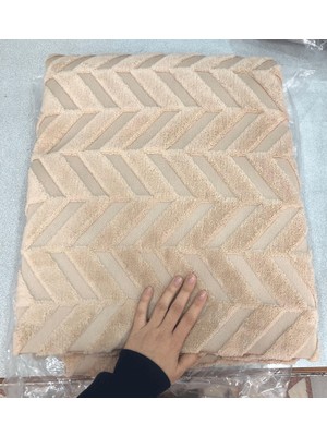 Türkanlar Home Süngerli Koltuk Örtüsü Kaymaz Taban Şönil Dokulu Zigzag Desen Açık Bej