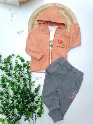 Genel Roket Figürlü Kapüşon Ceketli 3'lü Takım Tarçın - 18 Ay