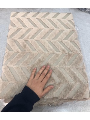 Türkanlar Home Süngerli Koltuk Örtüsü Kaymaz Taban Şönil Dokulu Zigzag Desen Bej