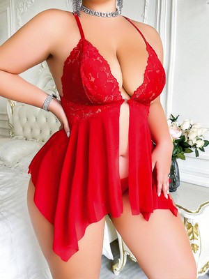 Civetta Büyükbeden Dantel Işlemeli Fırfırlı Dekolteli  Tül Kırmızı Gecelik