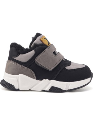 Kinetix Marıob-Krk-Int 3pr Siyah Erkek Çocuk Spor Ayakkabı