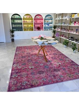 Cool Halı Private Fuşya Eskitme Vintage Halı Çiçek Desen Otantik Şönil Halı Yıkanabilir Salon Halısı