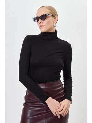 Rays Siyah Balıkçı Yaka Uzun Kollu Dar Kesim Bluz 2504