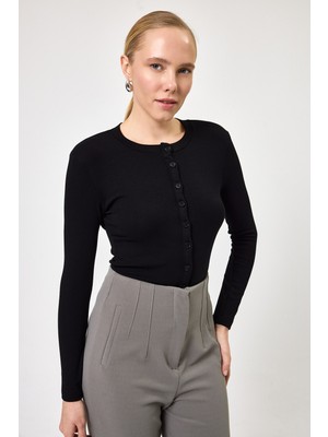 Rays Siyah Ön Düğmeli Bisiklet Yaka Uzun Kollu Fitilli Kadın Body 8270A