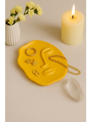 Zeroxo Soyut Yüz Figürlü Dekoratif Takı Tabağı