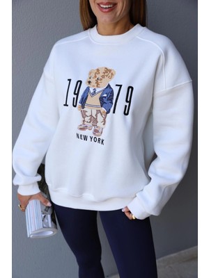 Purple By Banu Beyaz Teddy Nakış Detay Sweat