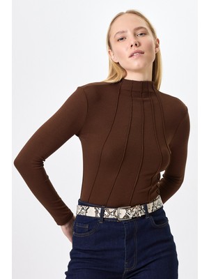 Rays Kahverengi Uzun Kollu Yarım Balıkçı Yaka Dikiş Detaylı Kadın Body 8225A