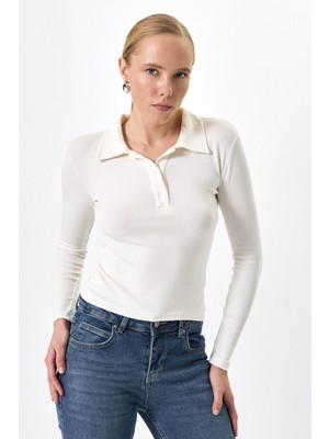 Rays Ekru Polo Yaka Düğmeli Uzun Kollu Bluz 8222A