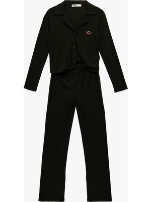 Koton Uzun Kollu Viskon Karışımlı Örme Nakışlı Yılbaşı Pijama Takımı